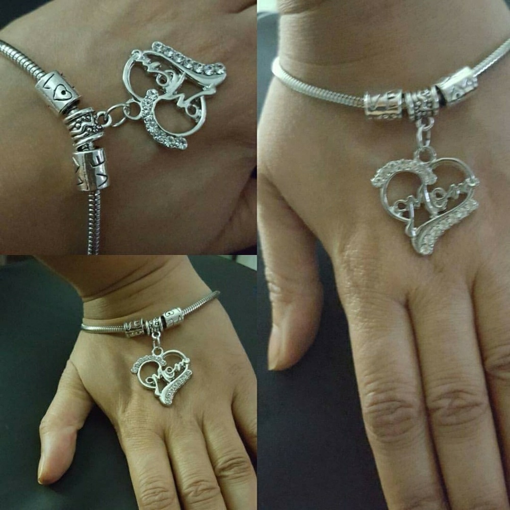 Mom Bracelet